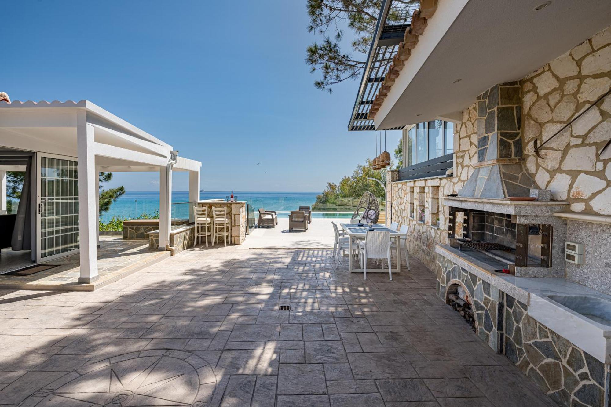Addimare Sea View Villa, And Events Venue Alikes Zewnętrze zdjęcie